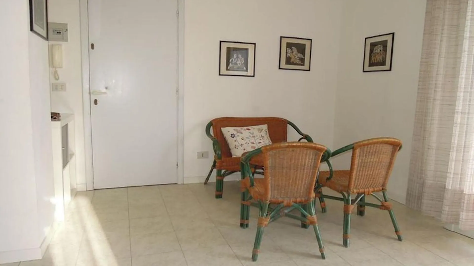 Seaview Flat Next To Bibione Beach - Beahost 0*,  Italy