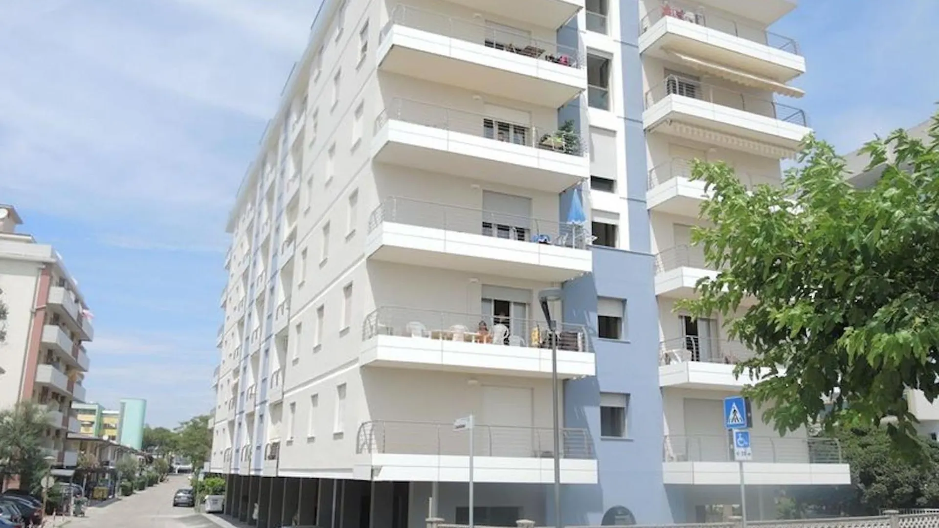 Seaview Flat Next To Bibione Beach - Beahost